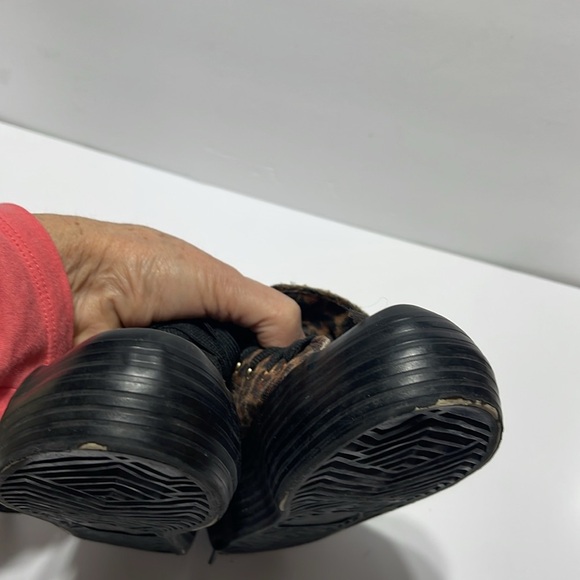 Sixtyseven - leopard with black trim high top sneakers - Size 36 US 5.5-6 - Picture 8 of 10